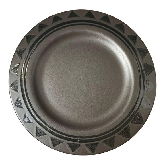 Pfaltzgraff Midnight Sun Black on Black Dinner Plates - Set of 4 - Picture 2 of 3